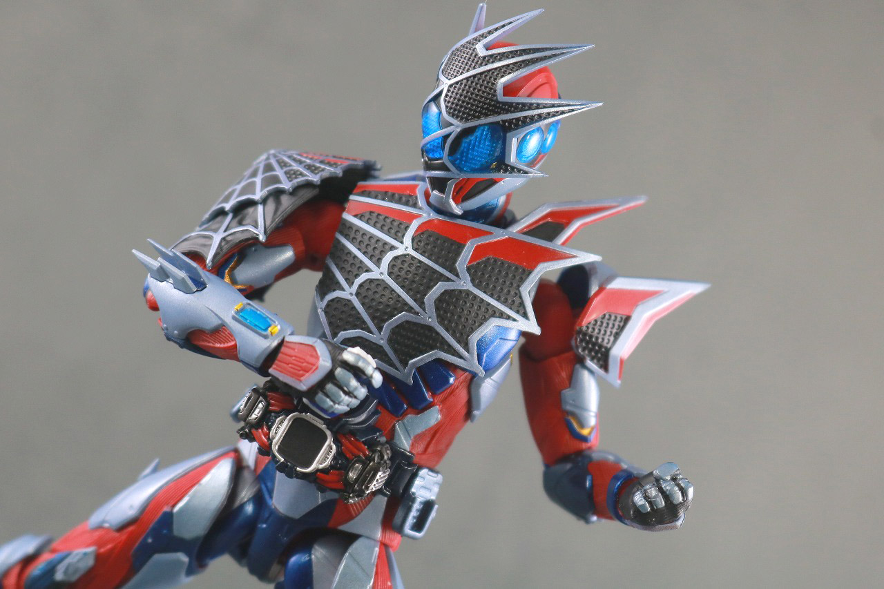 S.H.フィギュアーツ　仮面ライダーデモンズ　スパイダーゲノム　レビュー　アクション