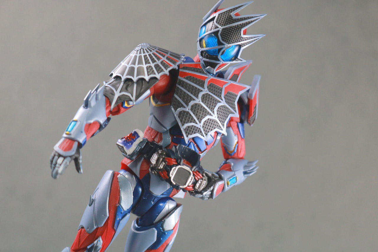 S.H.フィギュアーツ　仮面ライダーデモンズ　スパイダーゲノム　レビュー　アクション