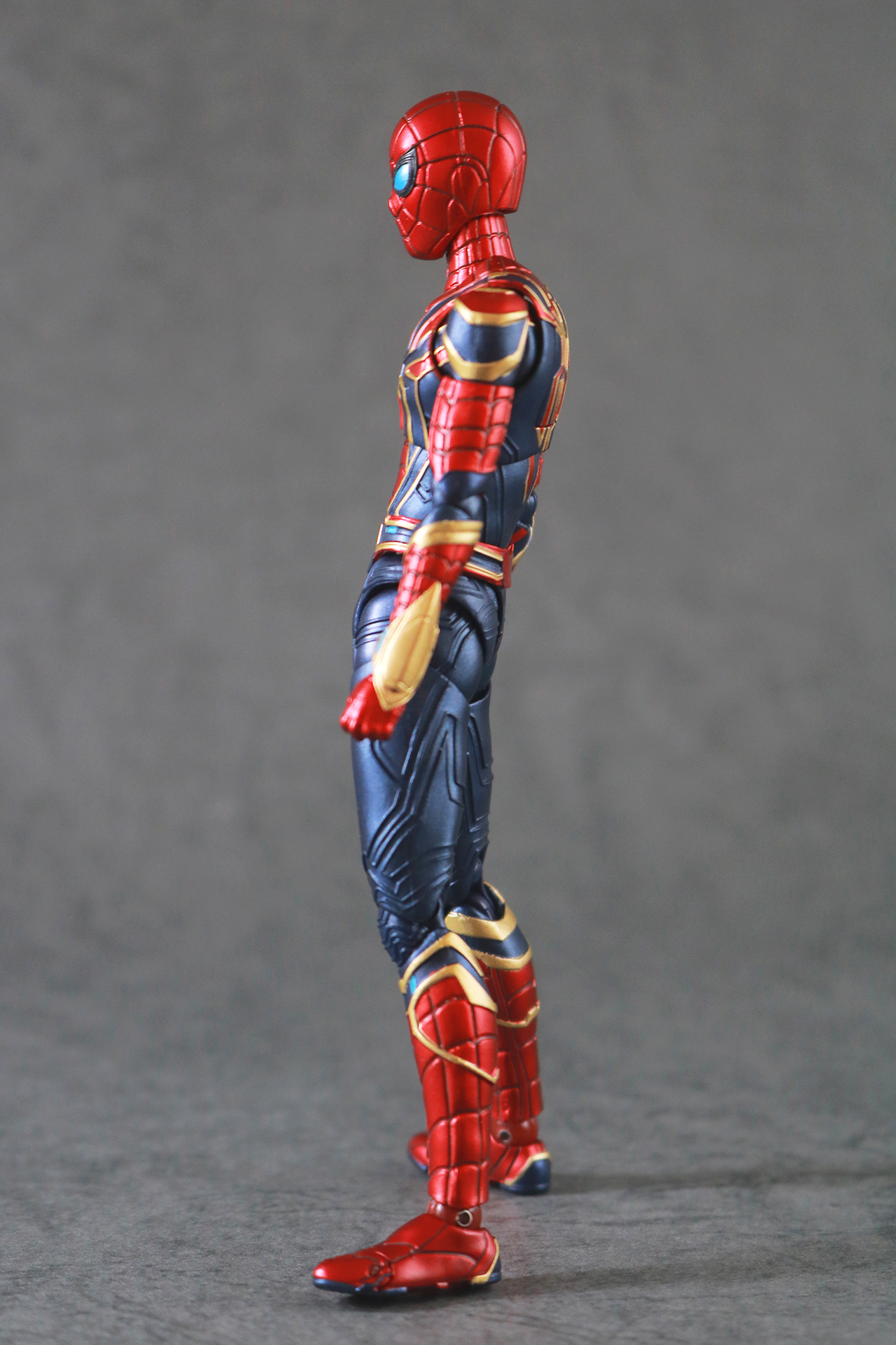 S.H.フィギュアーツ　アイアン・スパイダー（『スパイダーマン：ノー・ウェイ・ホーム』）　レビュー　本体