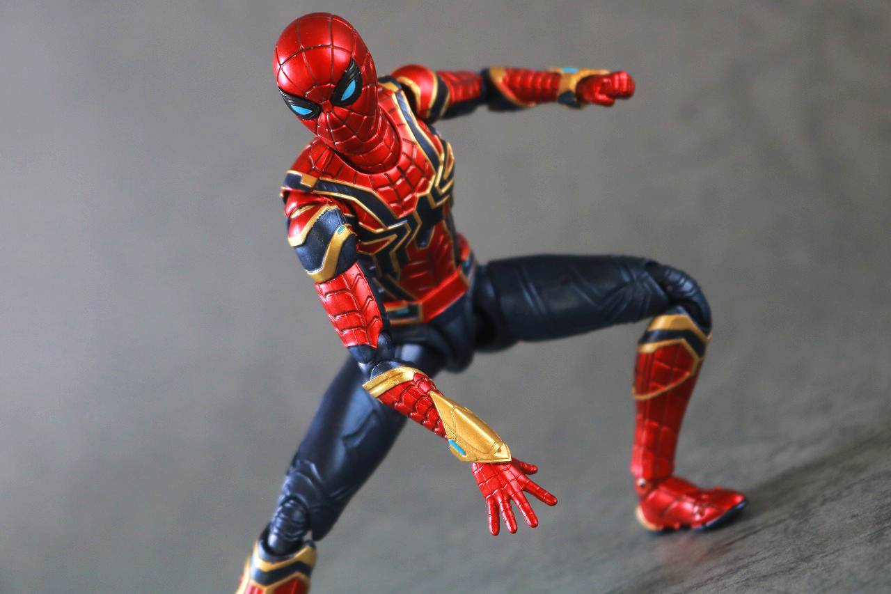 S.H.フィギュアーツ　アイアン・スパイダー（『スパイダーマン：ノー・ウェイ・ホーム』）　レビュー　アクション