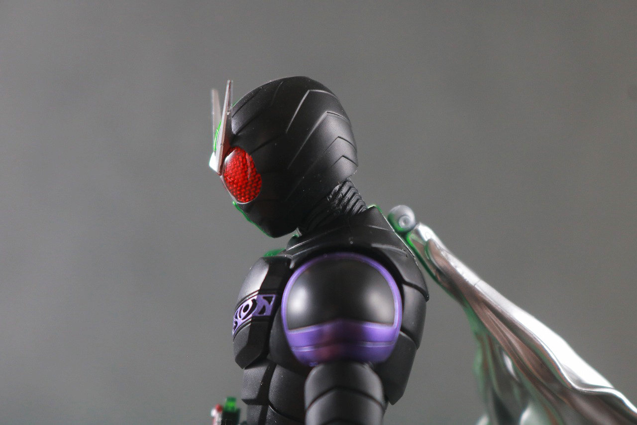 S.H.フィギュアーツ 仮面ライダーW サイクロンジョーカー 真骨彫製法 風都探偵アニメ化記念 レビュー 可動範囲