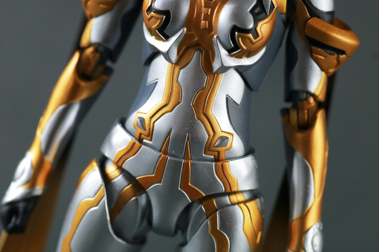 S.H.フィギュアーツ　カルミラ　レビュー　本体