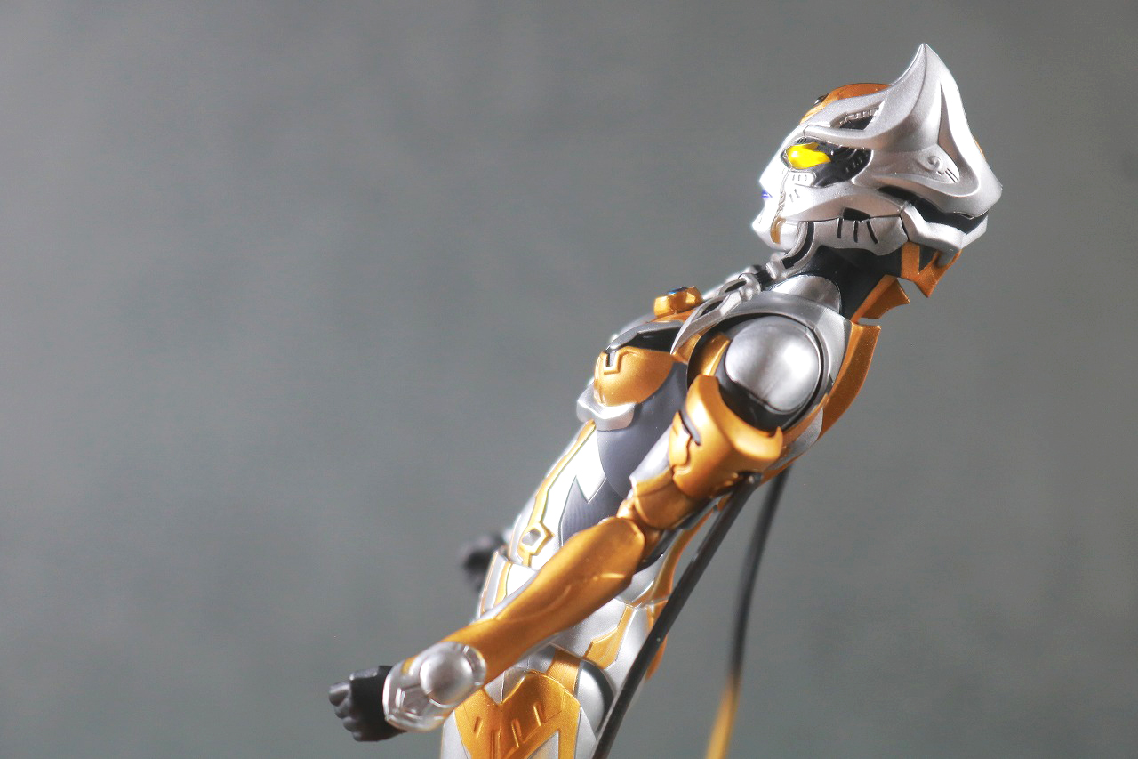 S.H.フィギュアーツ　カルミラ　レビュー　可動範囲