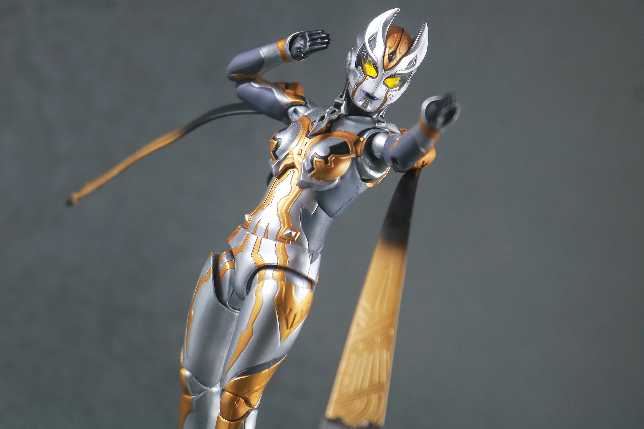 S.H.フィギュアーツ　カルミラ　レビュー　アクション