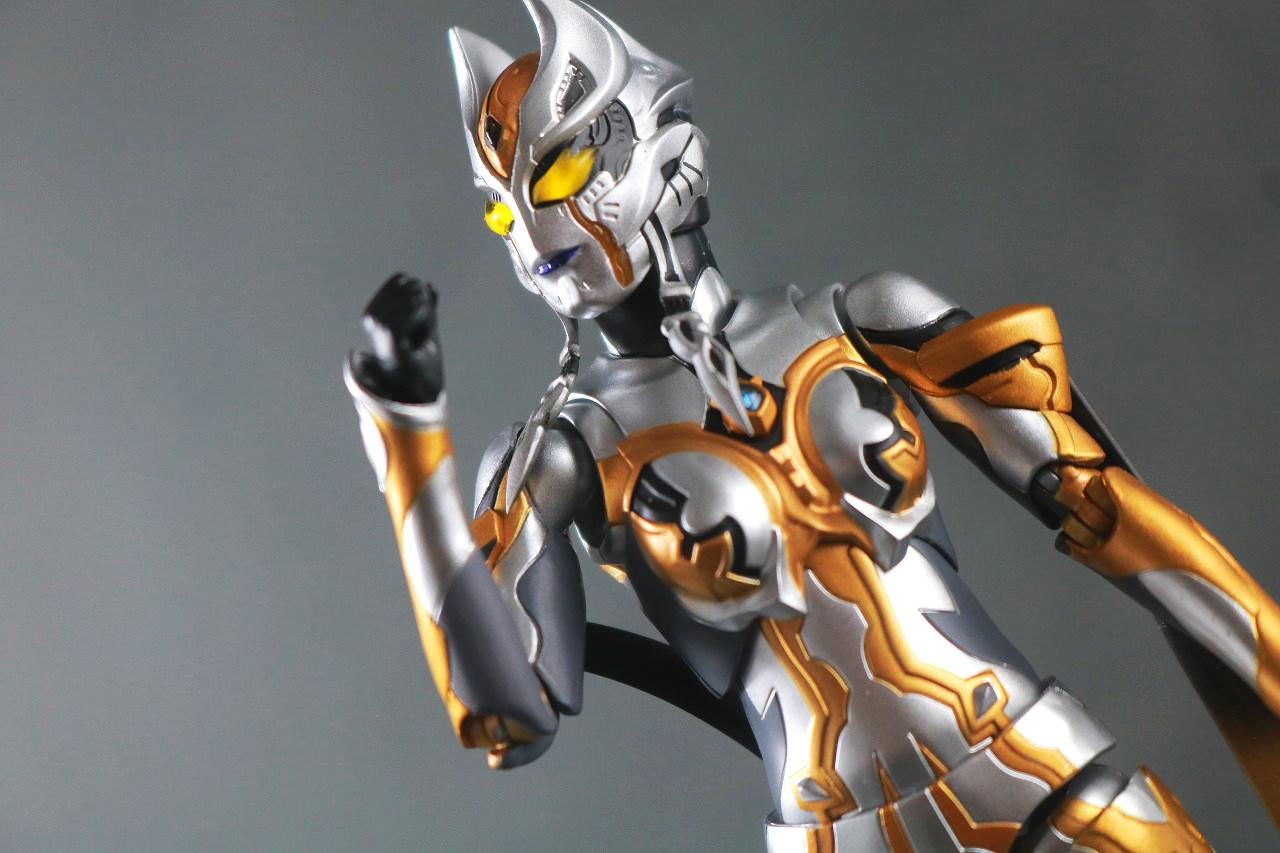 S.H.フィギュアーツ　カルミラ　レビュー　アクション