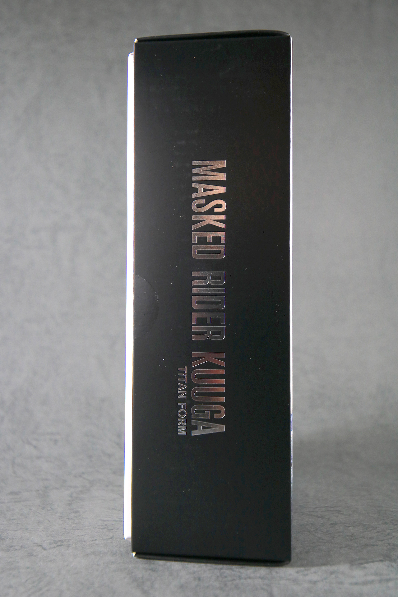 S.H.フィギュアーツ 仮面ライダークウガ タイタンフォーム 真骨彫製法 レビュー パッケージ