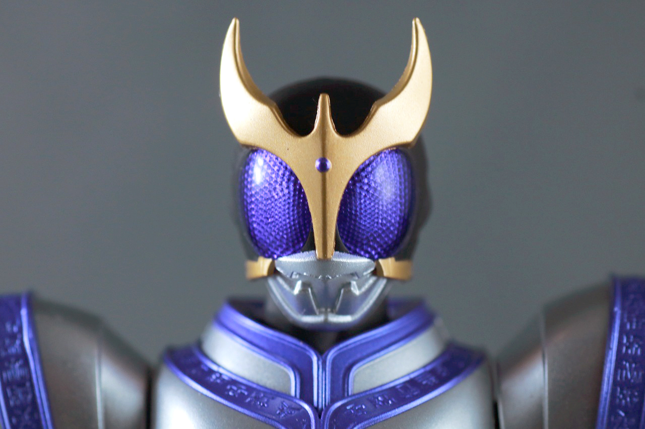 S.H.フィギュアーツ 仮面ライダークウガ タイタンフォーム 真骨彫製法 レビュー 本体