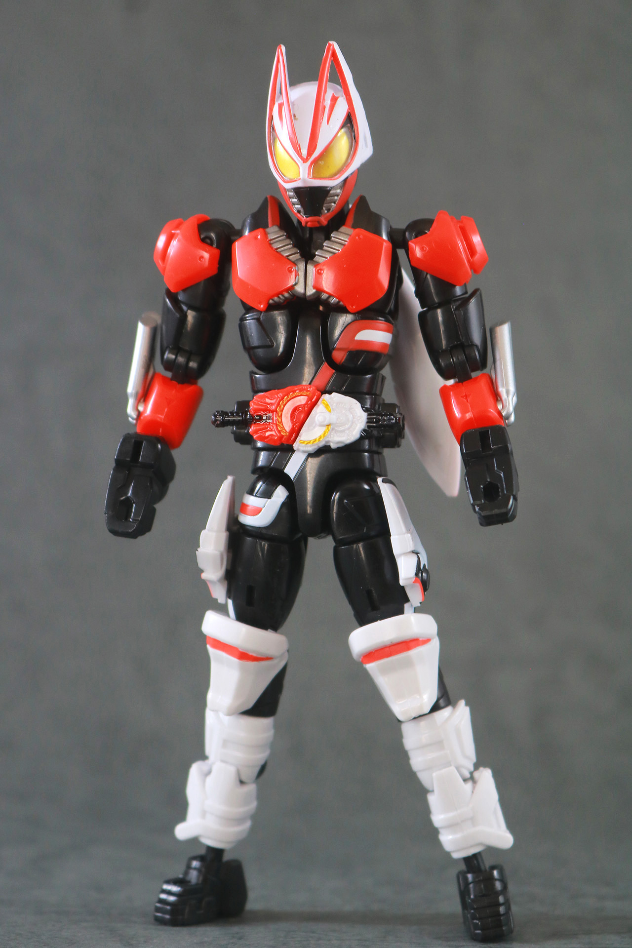 リボルブチェンジフィギュア　仮面ライダーギーツ マグナムブーストセット　レビュー　ブーストマグナムフォーム　リボルブオン