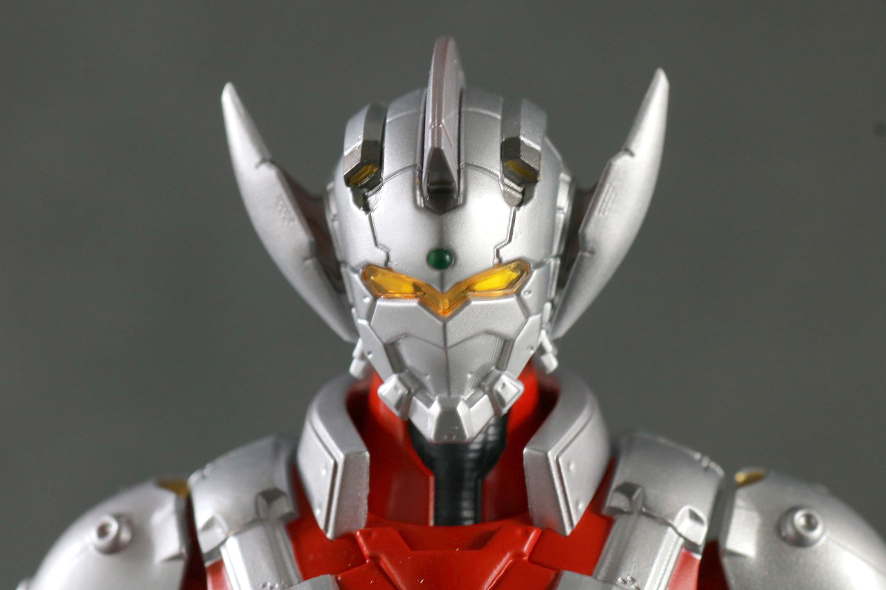 S.H.フィギュアーツ　ULTRAMAN SUIT TARO the Animation　レビュー　本体