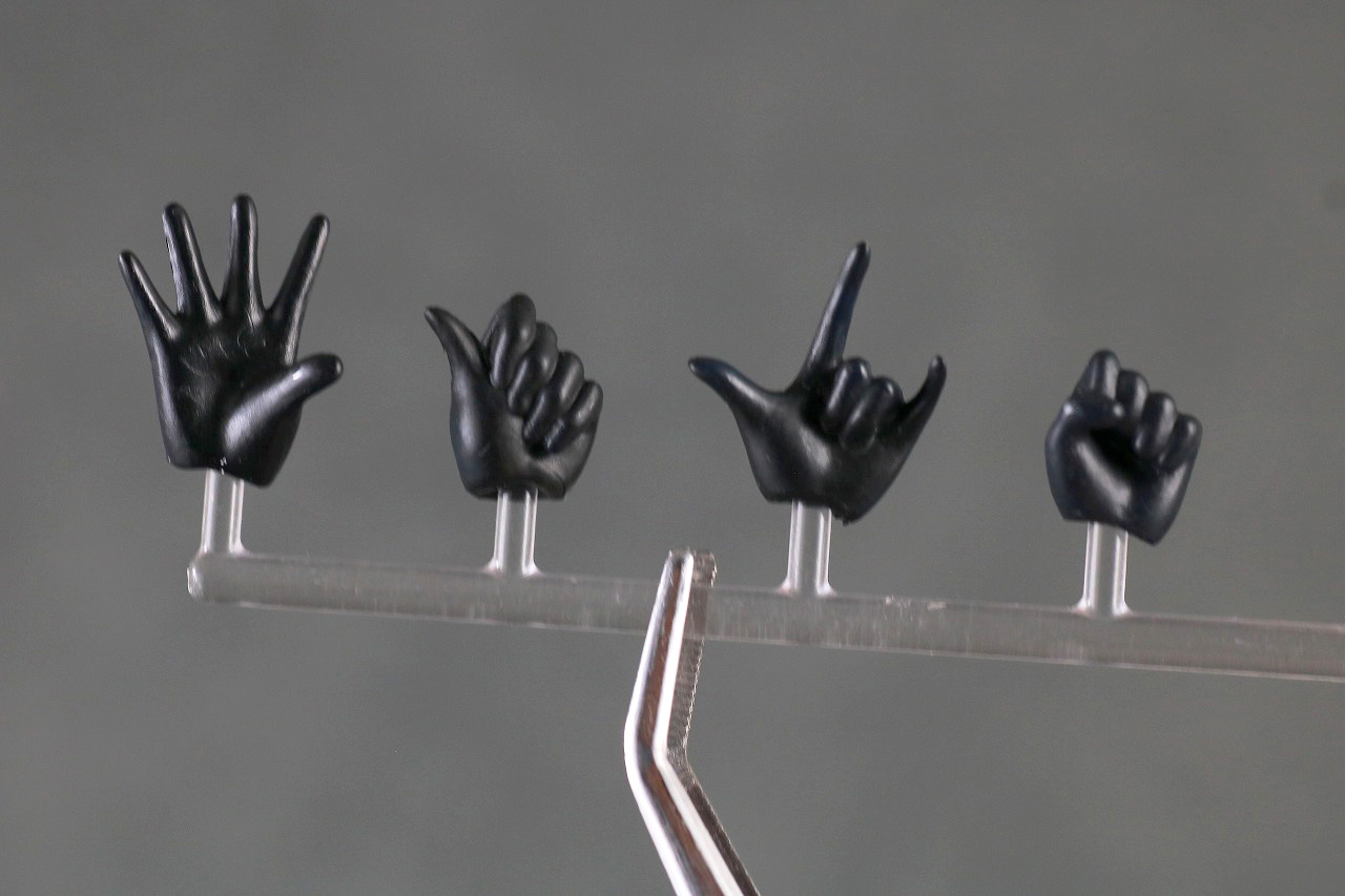 MAFEX　スパイダーマン　ブラックスーツ　レビュー　付属品　手首