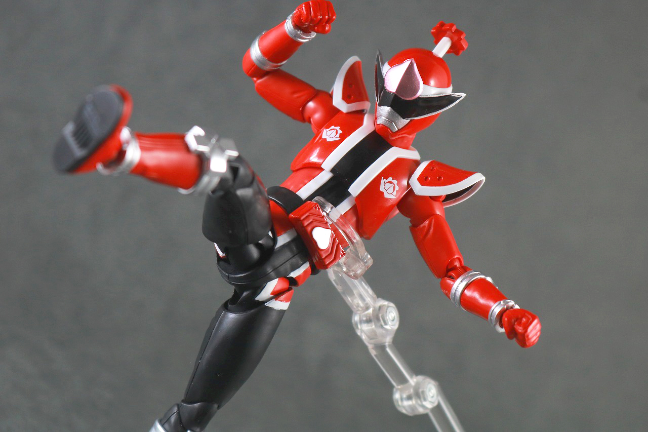 S.H.フィギュアーツ　ドンモモタロウ　レビュー　アクション