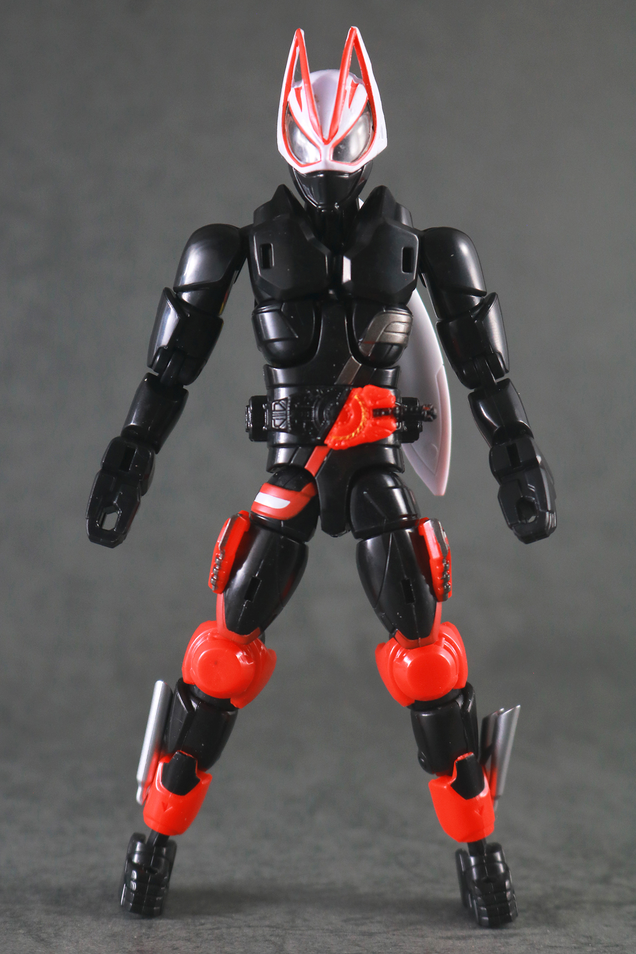 リボルブチェンジフィギュア　仮面ライダーギーツ　エントリーフォーム　レビュー　本体