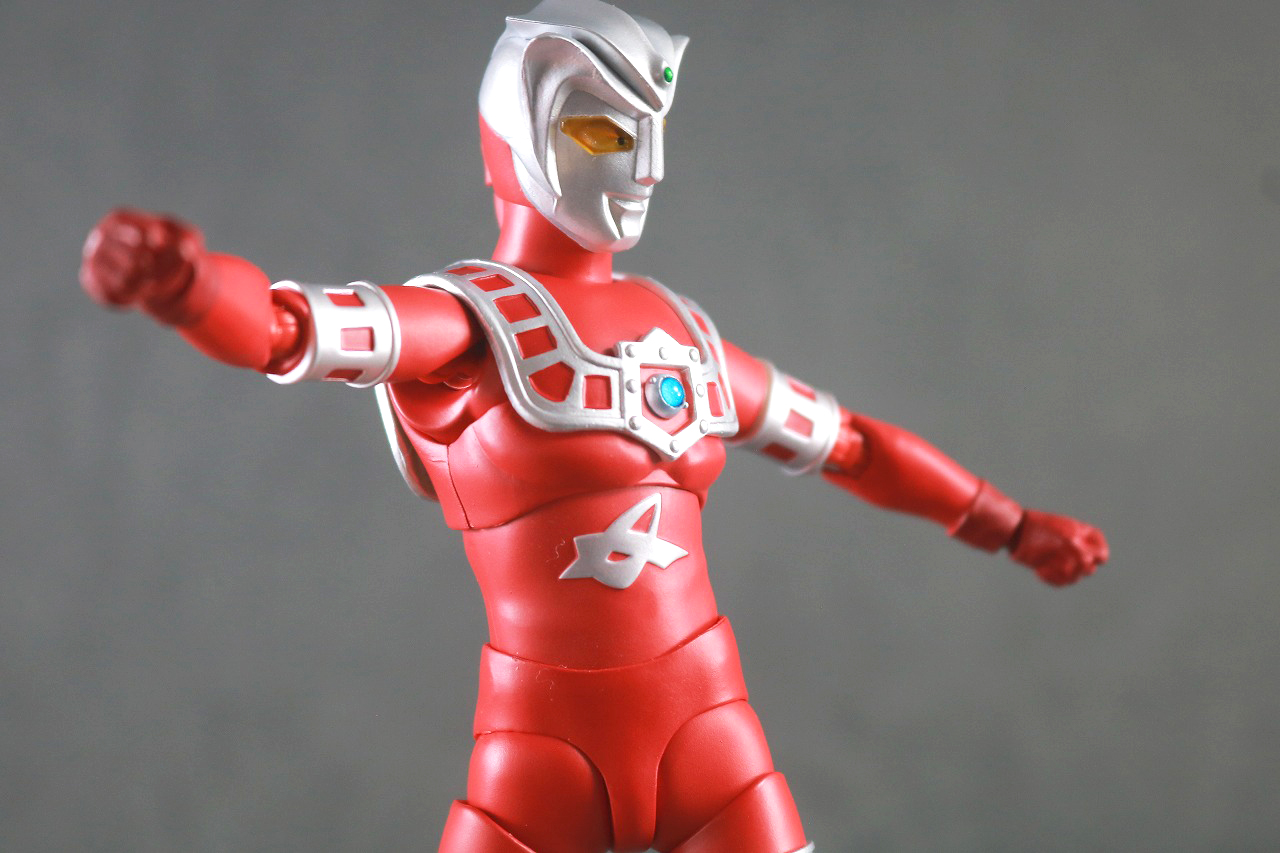 S.H.フィギュアーツ　アストラ　レビュー　可動範囲