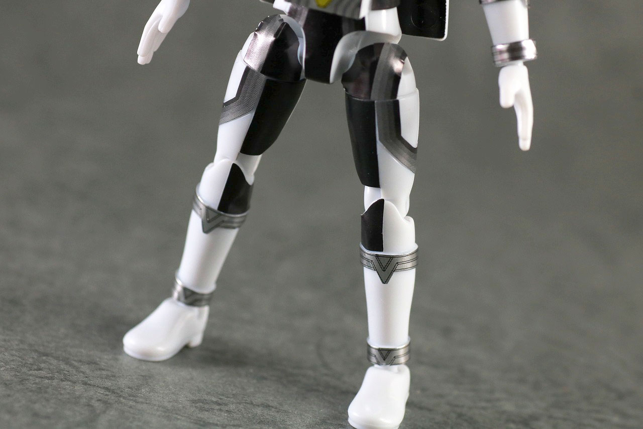 勇動 暴太郎戦隊ドンブラザーズ1　ゼンカイザーブラック　本体