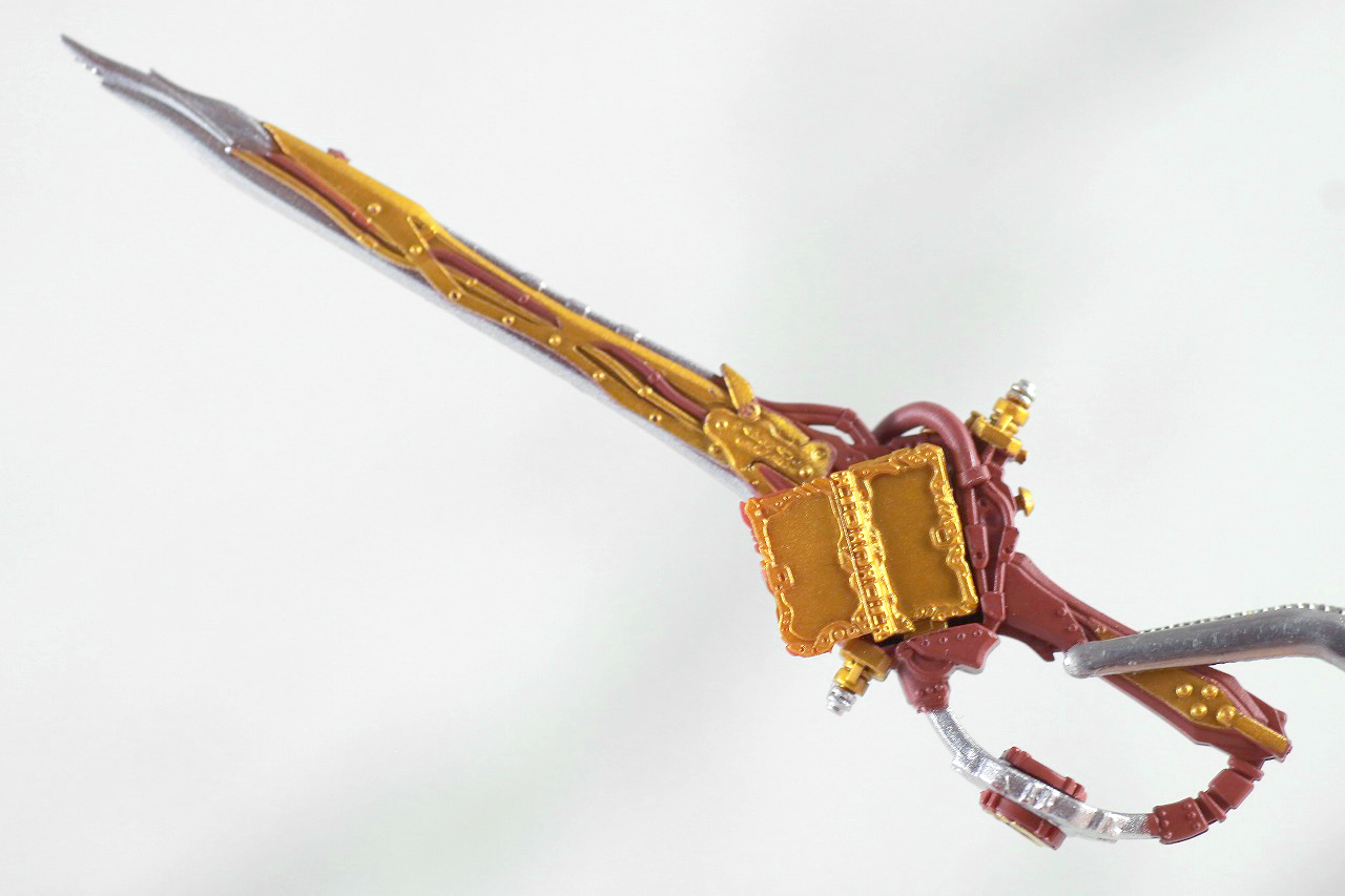 S.H.フィギュアーツ　仮面ライダーサーベラ　昆虫大百科　レビュー　付属品　煙叡剣狼煙