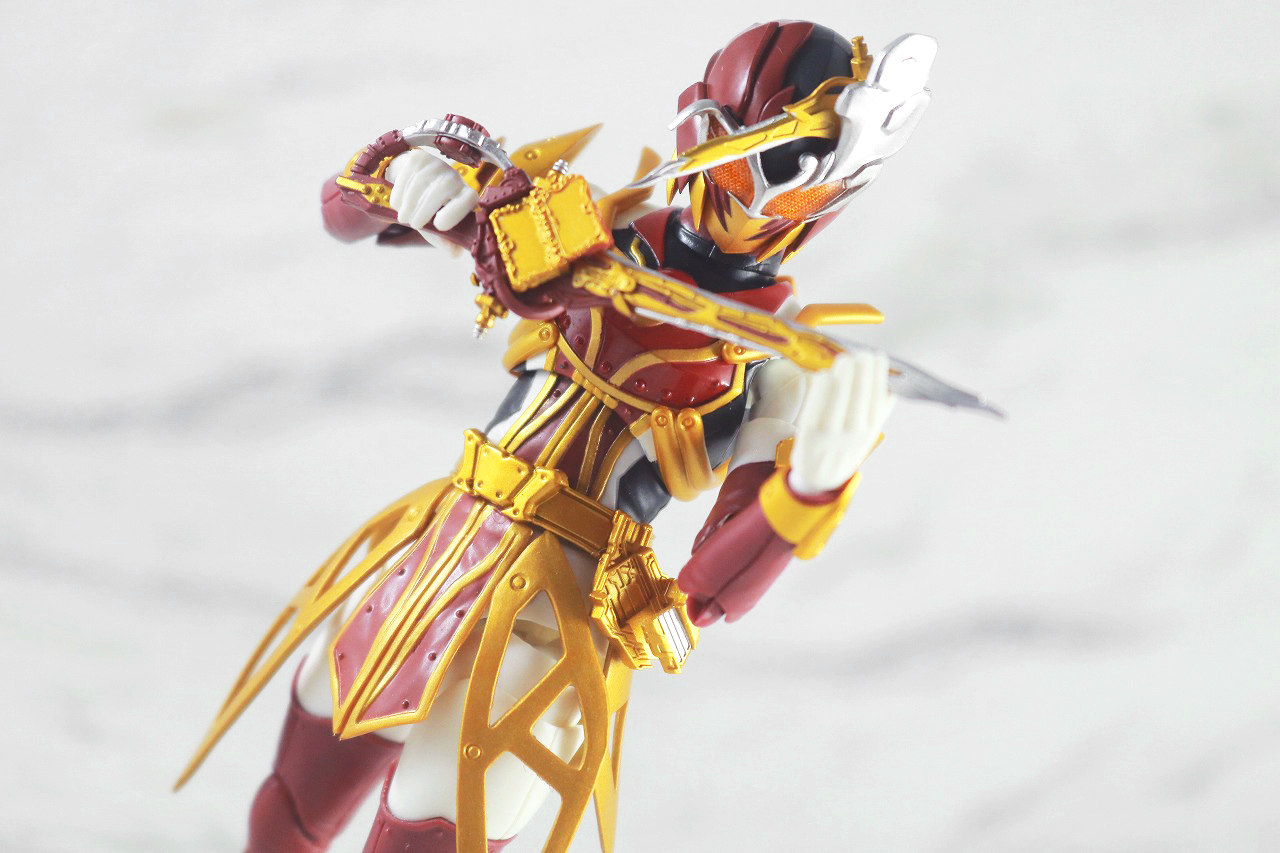 S.H.フィギュアーツ　仮面ライダーサーベラ　昆虫大百科　レビュー　アクション