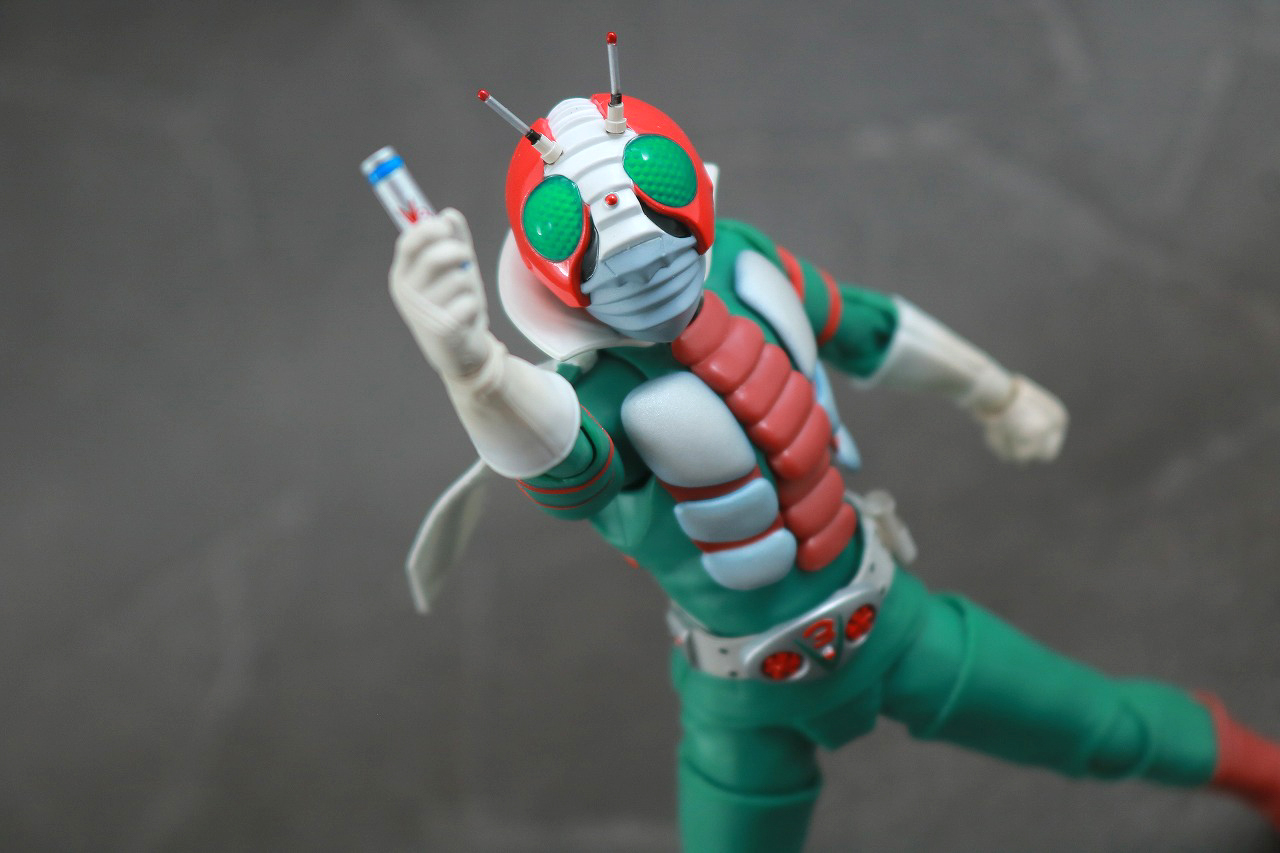 S.H.フィギュアーツ　仮面ライダーV3　真骨彫製法　レビュー　アクション