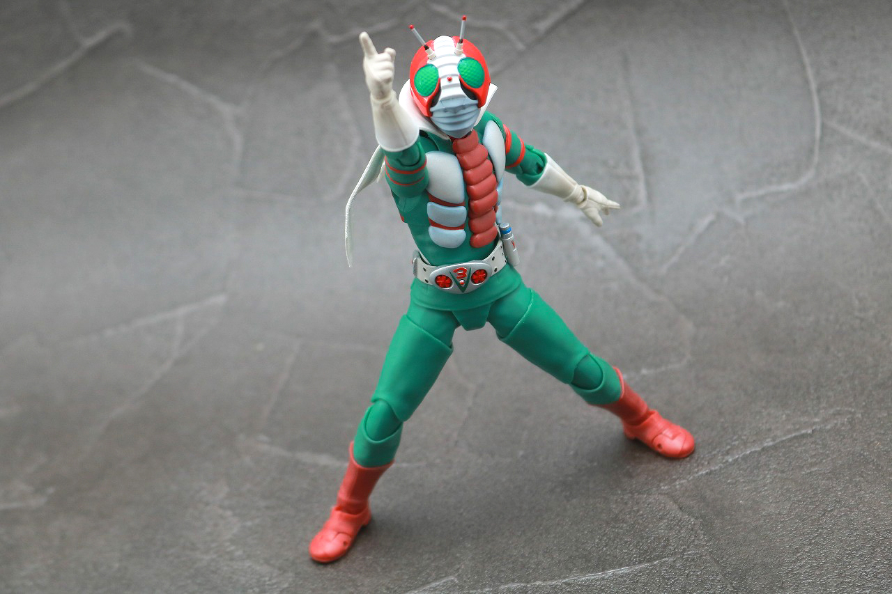 S.H.フィギュアーツ　仮面ライダーV3　真骨彫製法　レビュー　アクション