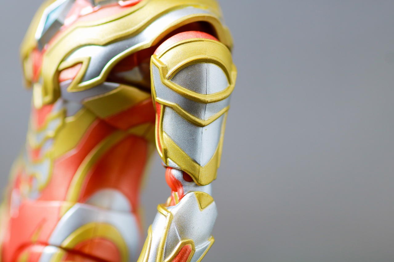 S.H.フィギュアーツ　グリッタートリガーエタニティ　レビュー　本体