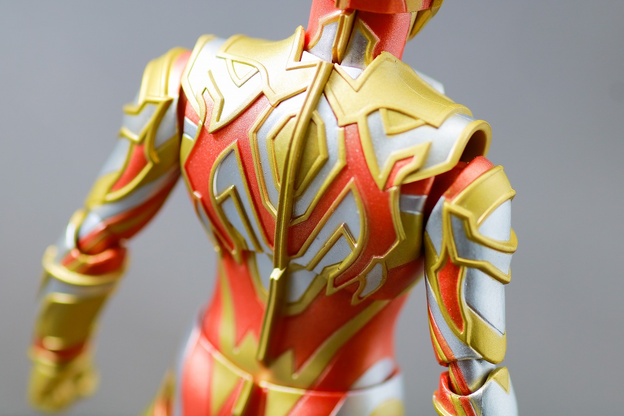 S.H.フィギュアーツ　グリッタートリガーエタニティ　レビュー　本体