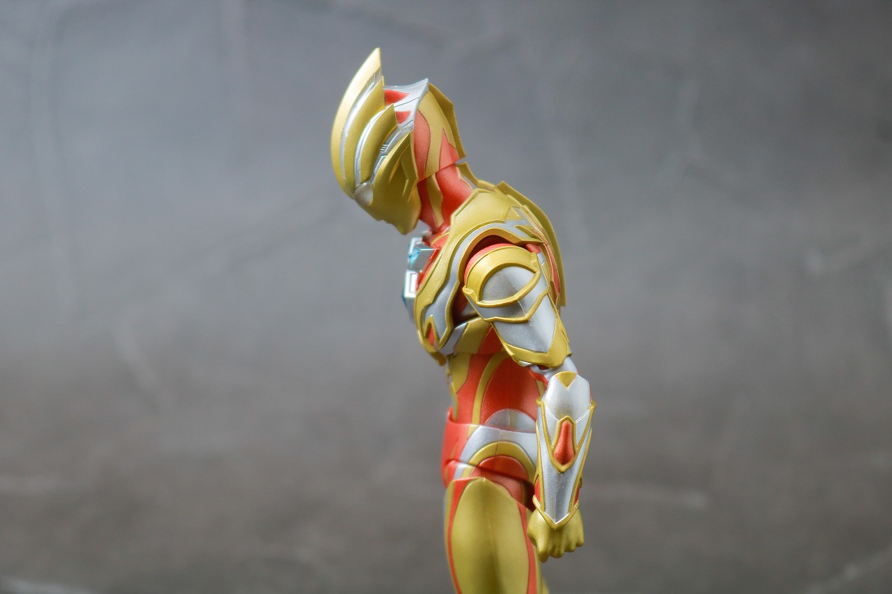 S.H.フィギュアーツ　グリッタートリガーエタニティ　レビュー　可動範囲