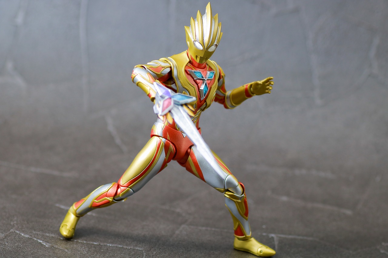 S.H.フィギュアーツ　グリッタートリガーエタニティ　レビュー　アクション