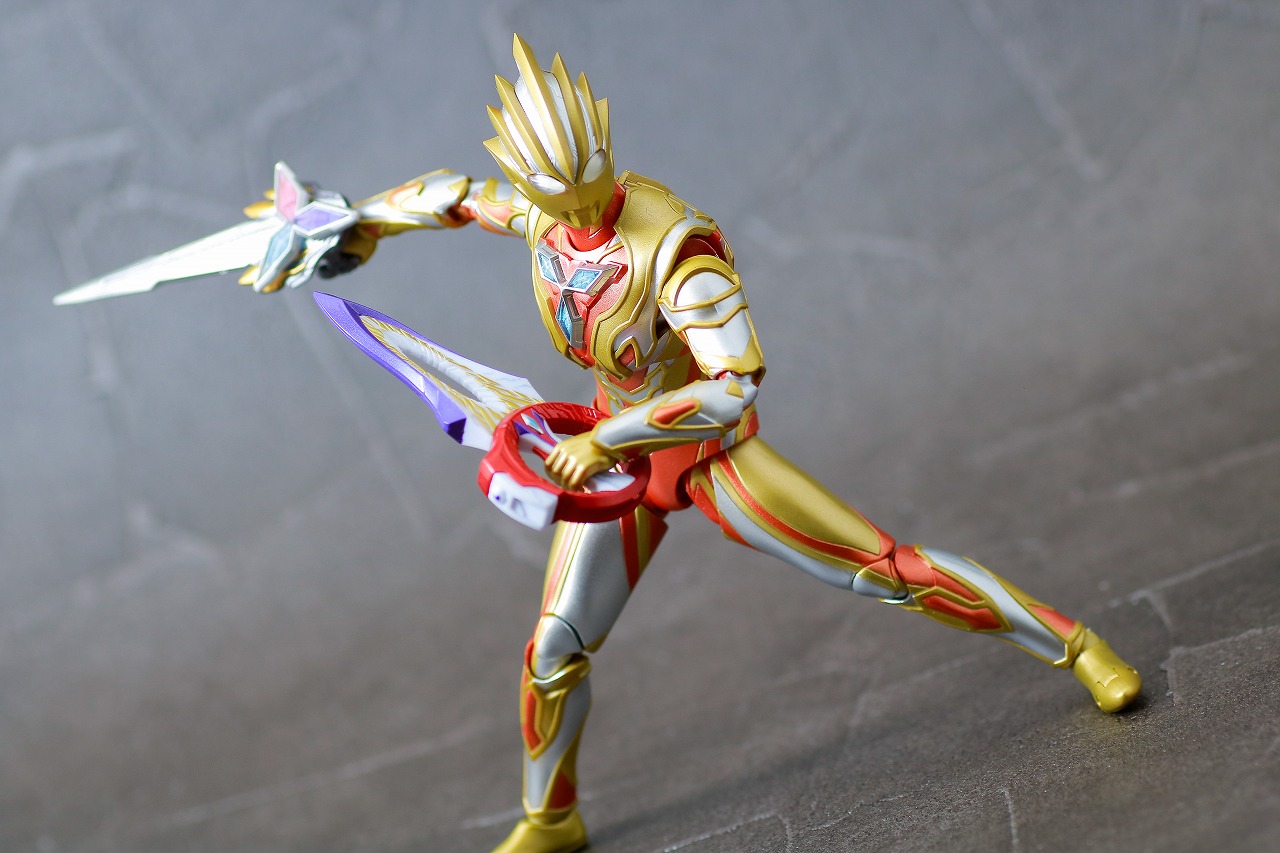 S.H.フィギュアーツ　グリッタートリガーエタニティ　レビュー　アクション