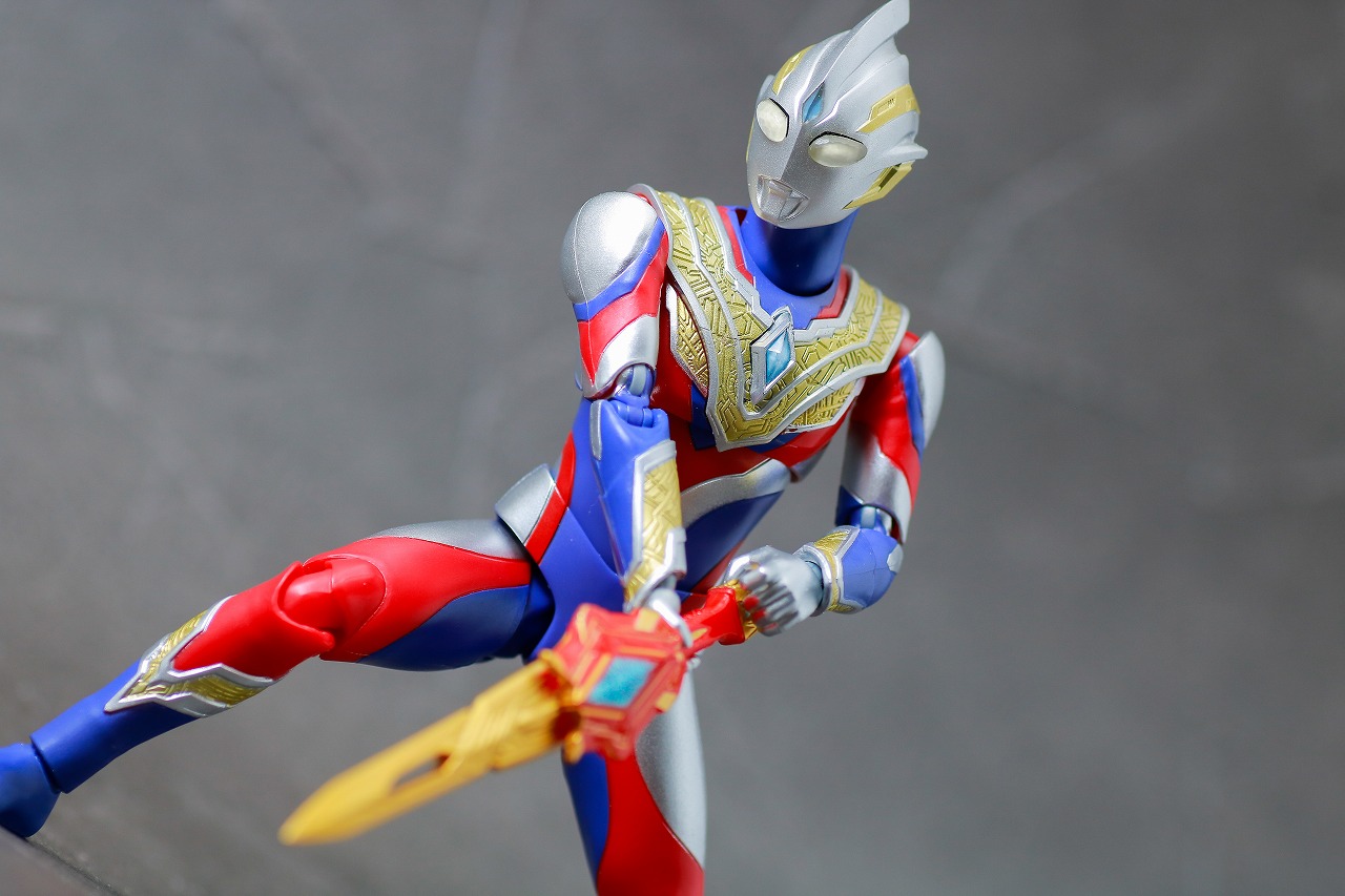 S.H.フィギュアーツ　グリッタートリガーエタニティ　レビュー　アクション　ウルトラマントリガー　マルチタイプ