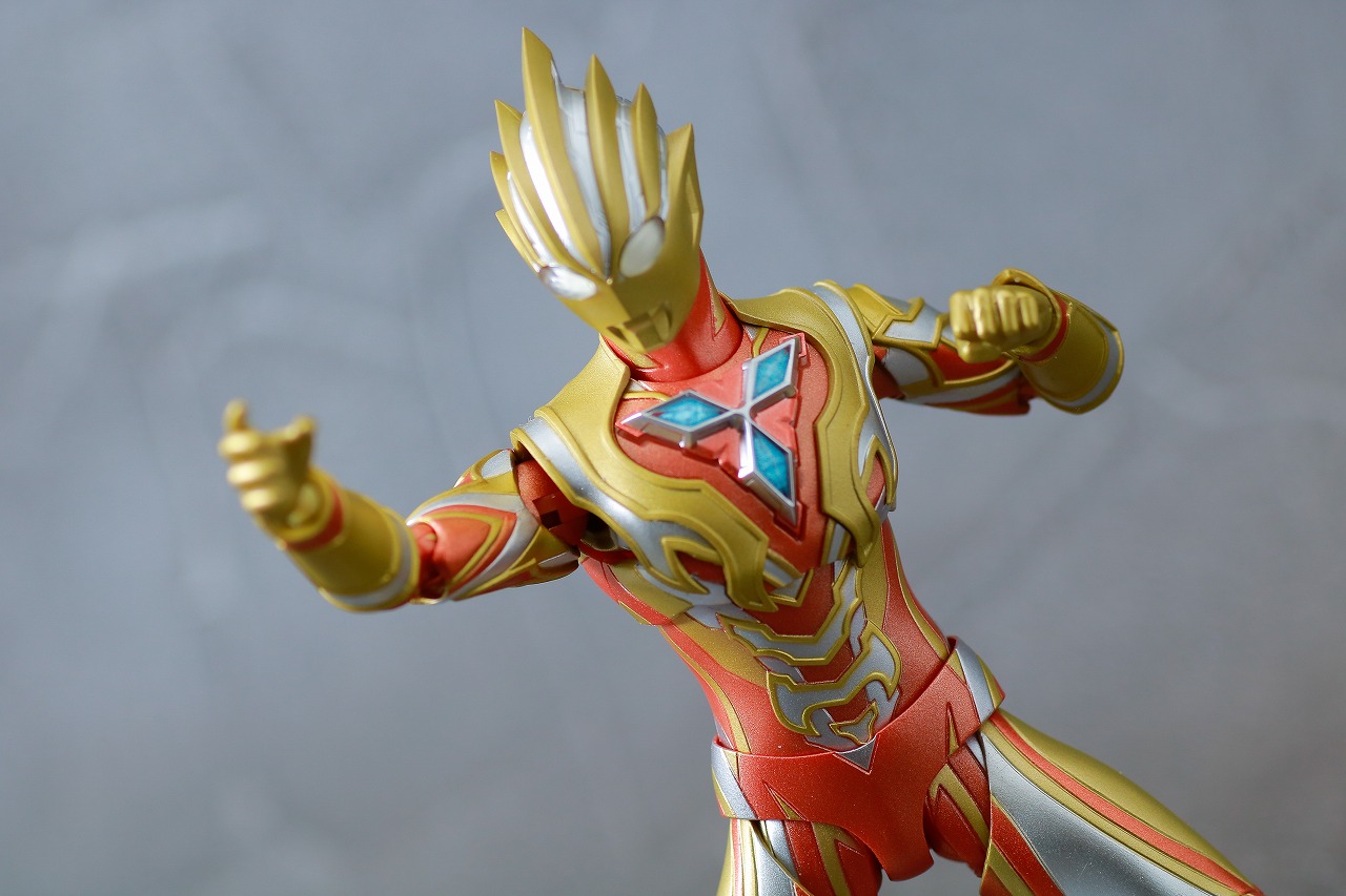 S.H.フィギュアーツ　グリッタートリガーエタニティ　レビュー　アクション