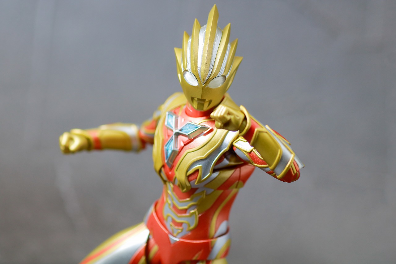 S.H.フィギュアーツ　グリッタートリガーエタニティ　レビュー　アクション