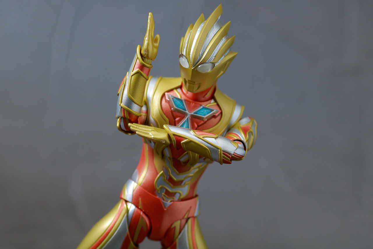 S.H.フィギュアーツ　グリッタートリガーエタニティ　レビュー　アクション