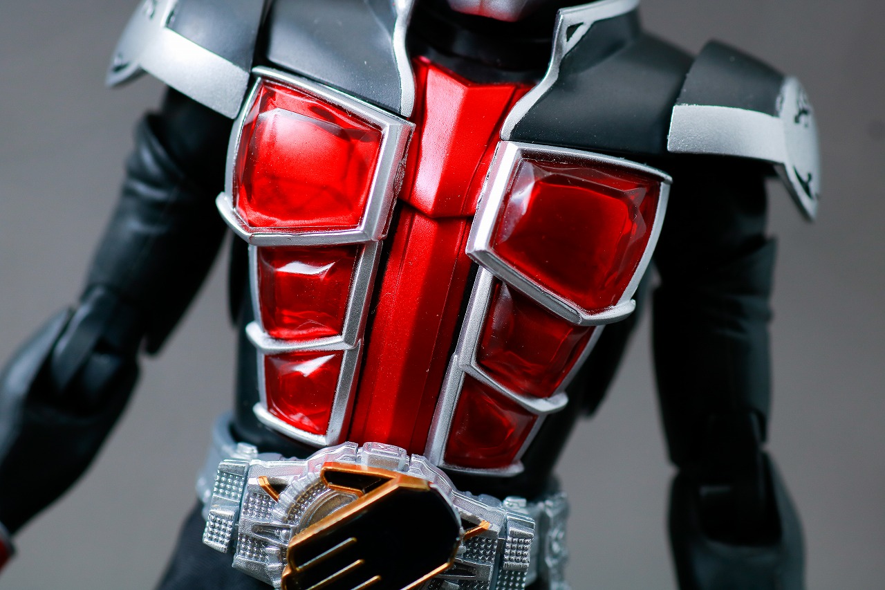 S.H.フィギュアーツ　仮面ライダーウィザード フレイムスタイル 真骨彫製法　10tn anniversary ver.　レビュー　本体