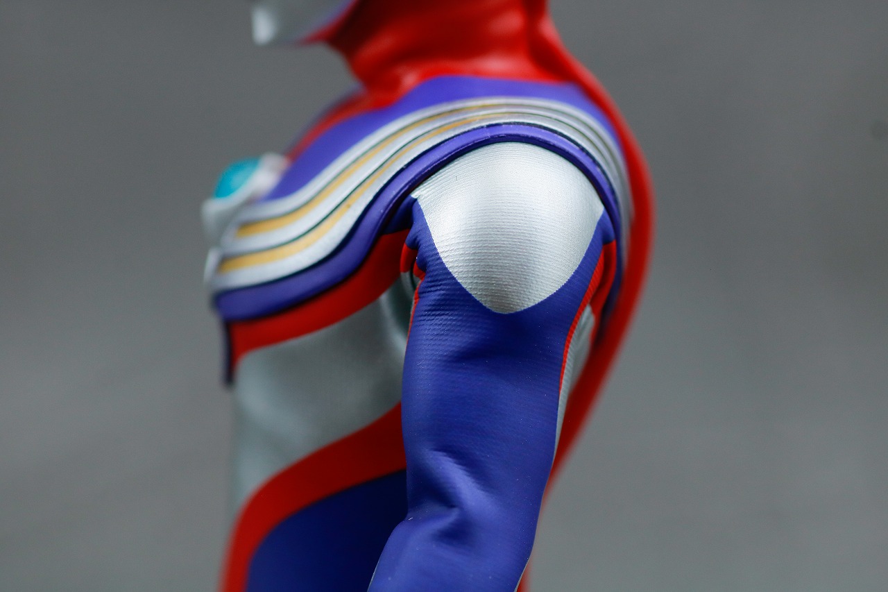 alphamax　アルファマックス　ウルトラマンティガ　マルチタイプ　レビュー　本体