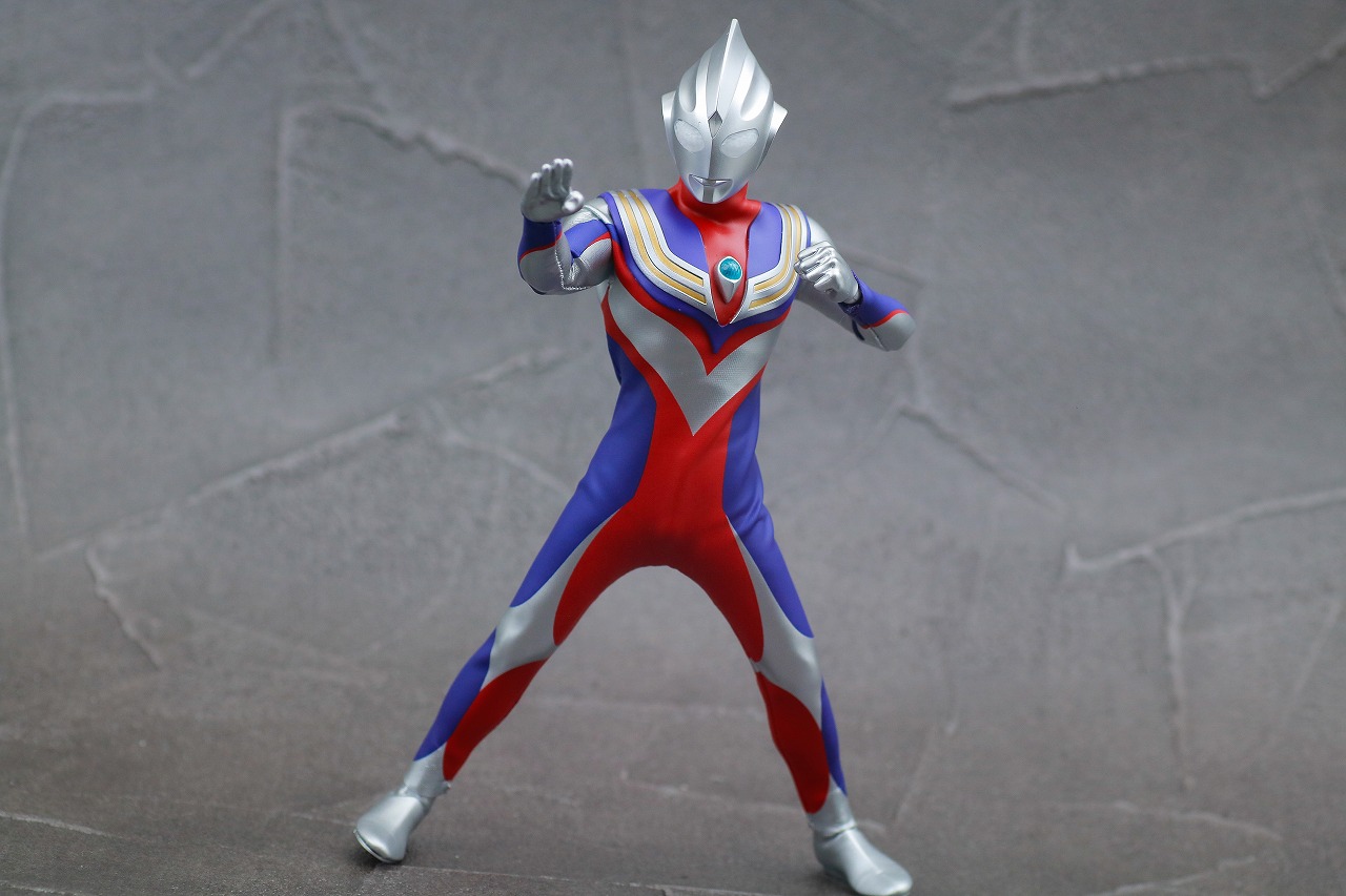 alphamax　アルファマックス　ウルトラマンティガ　マルチタイプ　レビュー　アクション