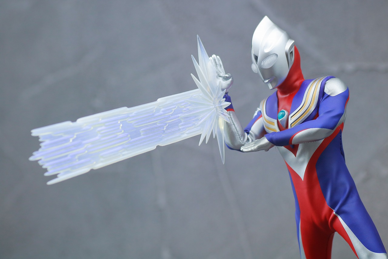 alphamax　アルファマックス　ウルトラマンティガ　マルチタイプ　レビュー　アクション