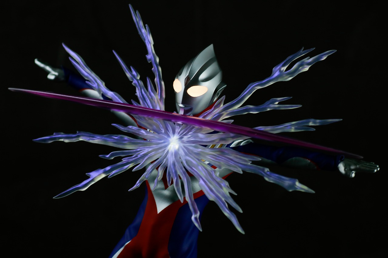 alphamax　アルファマックス　ウルトラマンティガ　マルチタイプ　レビュー　アクション