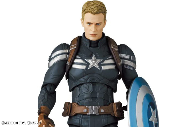 MAFEX キャプテン・アメリカ ステルススーツ