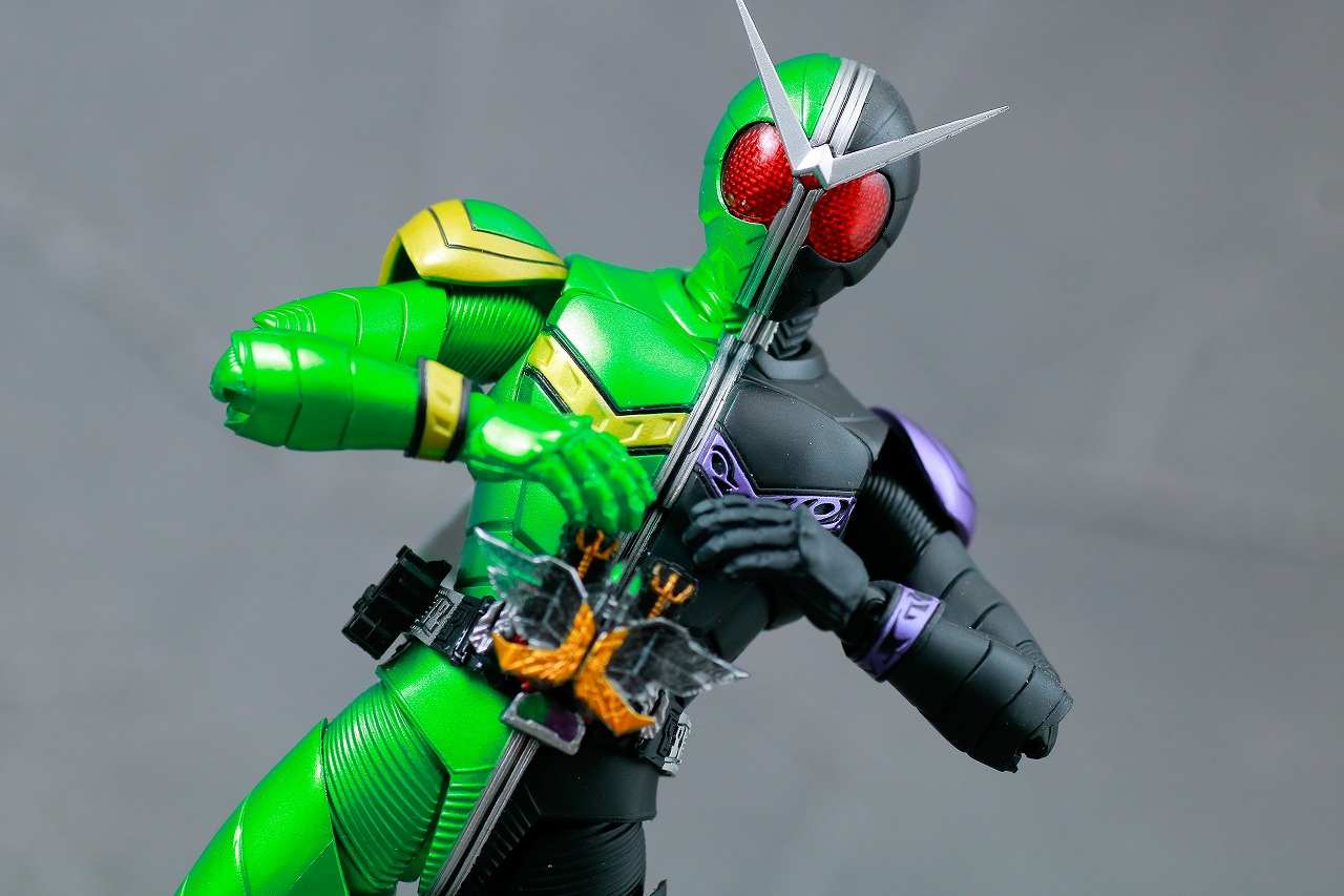 S.H.フィギュアーツ　仮面ライダーW サイクロンジョーカーエクストリーム　真骨彫製法　レビュー　アクション