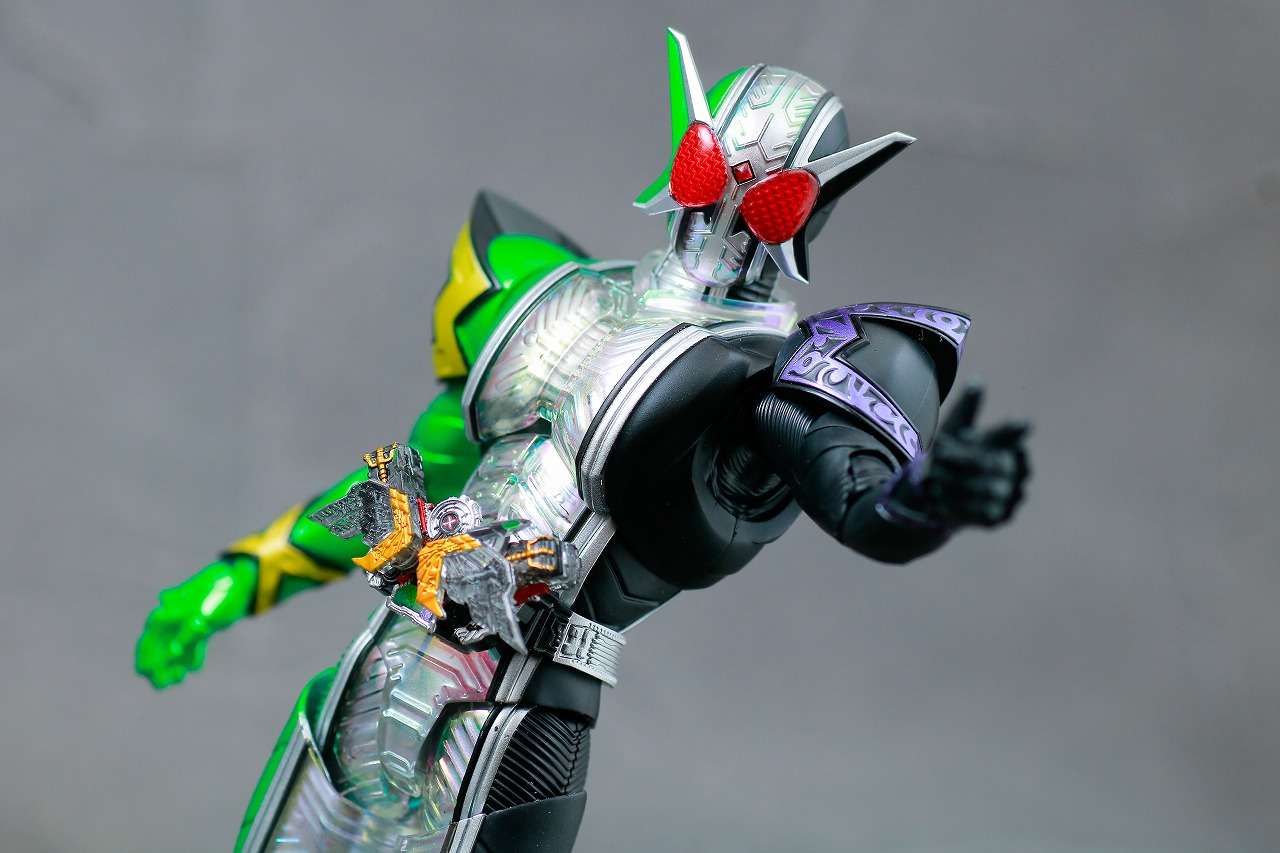 S.H.フィギュアーツ　仮面ライダーW サイクロンジョーカーエクストリーム　真骨彫製法　レビュー　アクション