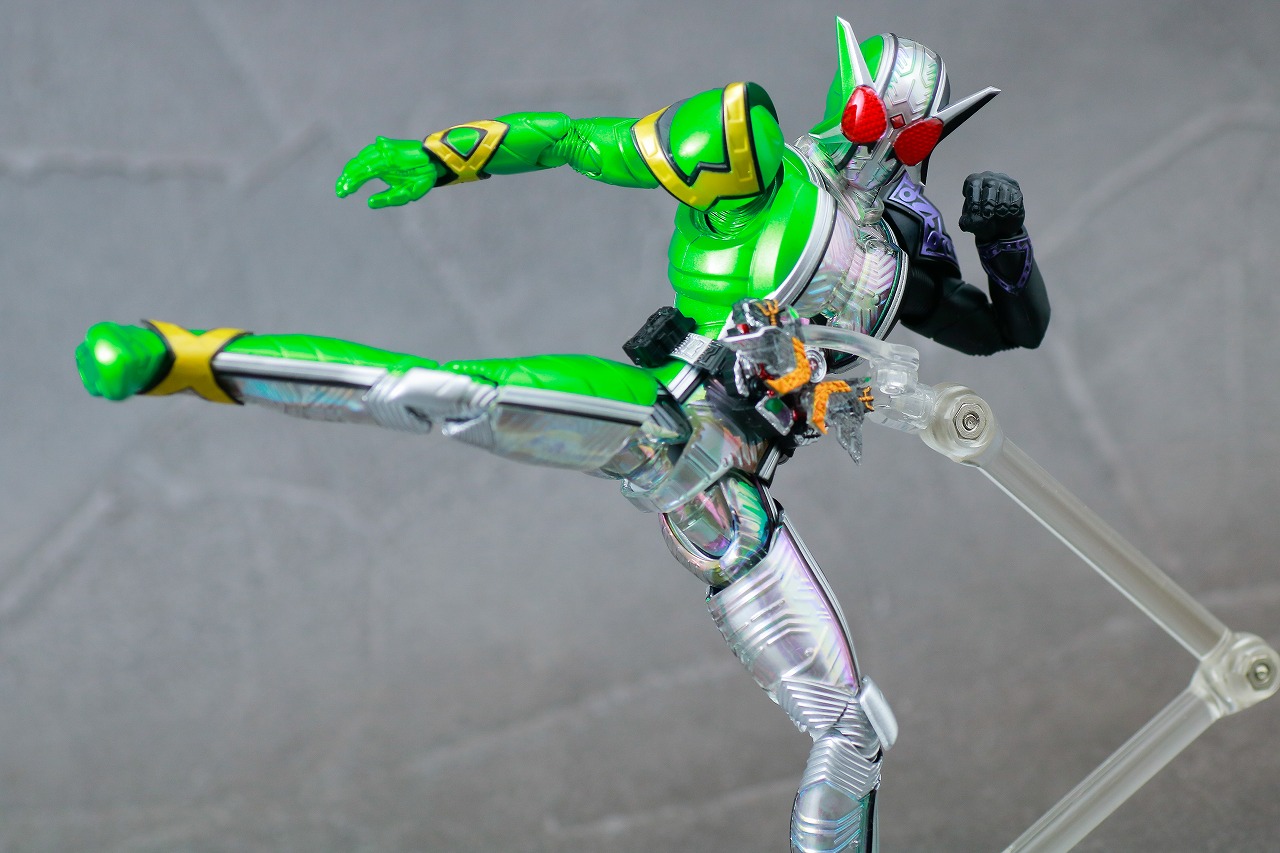 S.H.フィギュアーツ　仮面ライダーW サイクロンジョーカーエクストリーム　真骨彫製法　レビュー　アクション