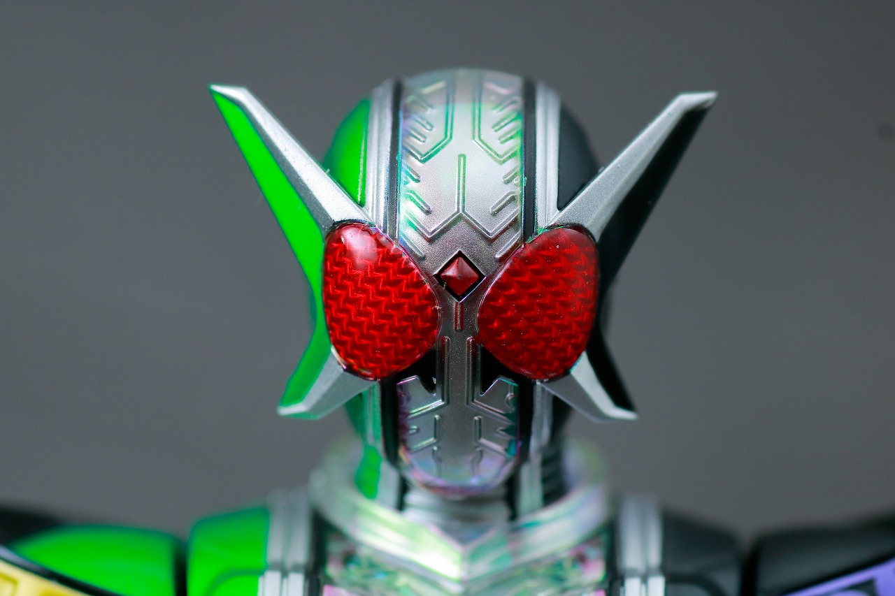 S.H.フィギュアーツ　仮面ライダーW サイクロンジョーカーエクストリーム　真骨彫製法　レビュー　本体