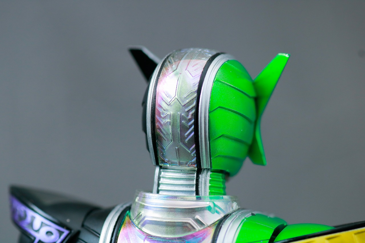 S.H.フィギュアーツ　仮面ライダーW サイクロンジョーカーエクストリーム　真骨彫製法　レビュー　本体