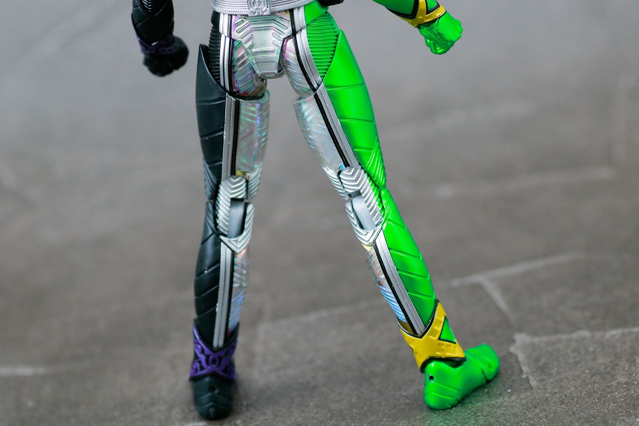 S.H.フィギュアーツ　仮面ライダーW サイクロンジョーカーエクストリーム　真骨彫製法　レビュー　本体