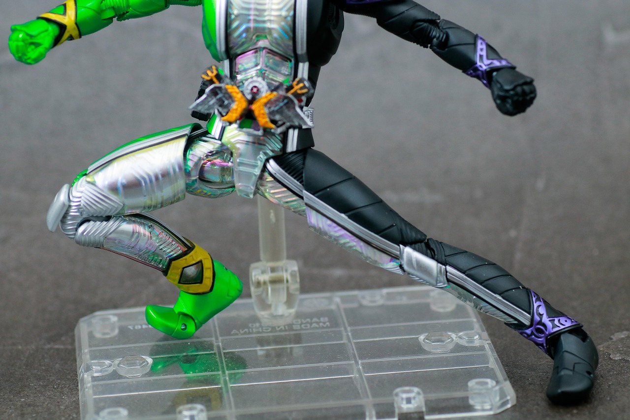 S.H.フィギュアーツ　仮面ライダーW サイクロンジョーカーエクストリーム　真骨彫製法　レビュー　可動範囲