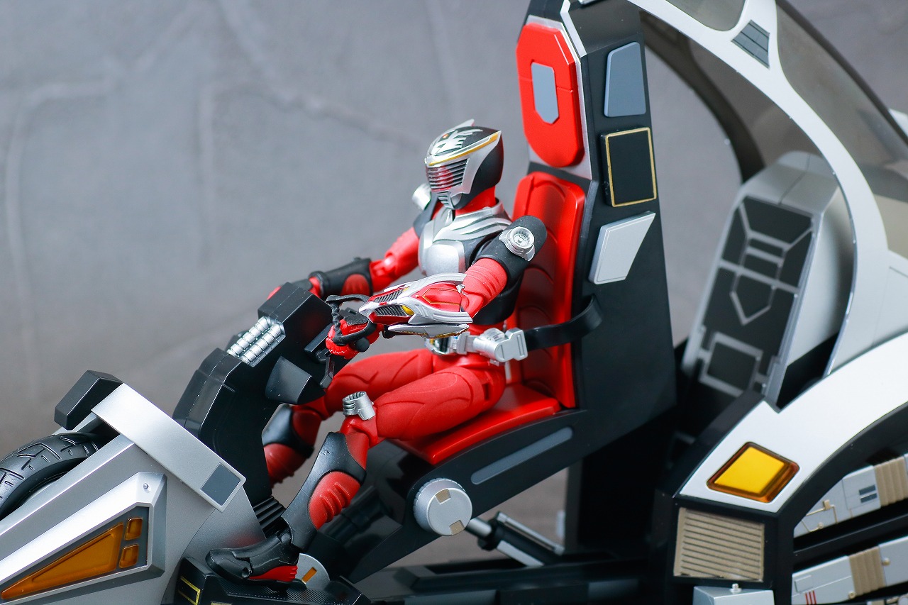 S.H.フィギュアーツ　オルタナティブ　レビュー　本体