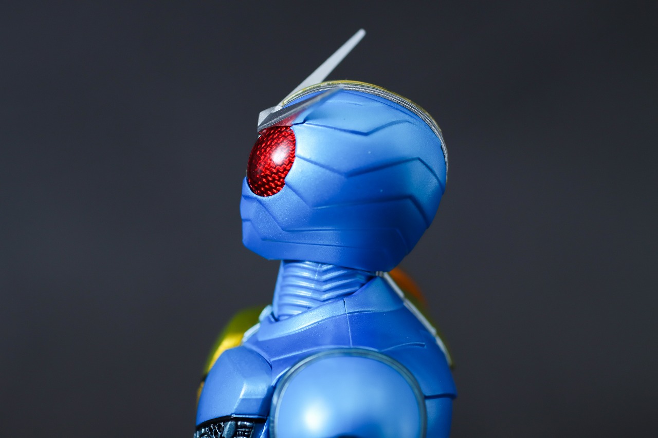 S.H.フィギュアーツ 仮面ライダーW ルナトリガー 真骨彫製法 風都探偵アニメ化記念 レビュー 可動範囲