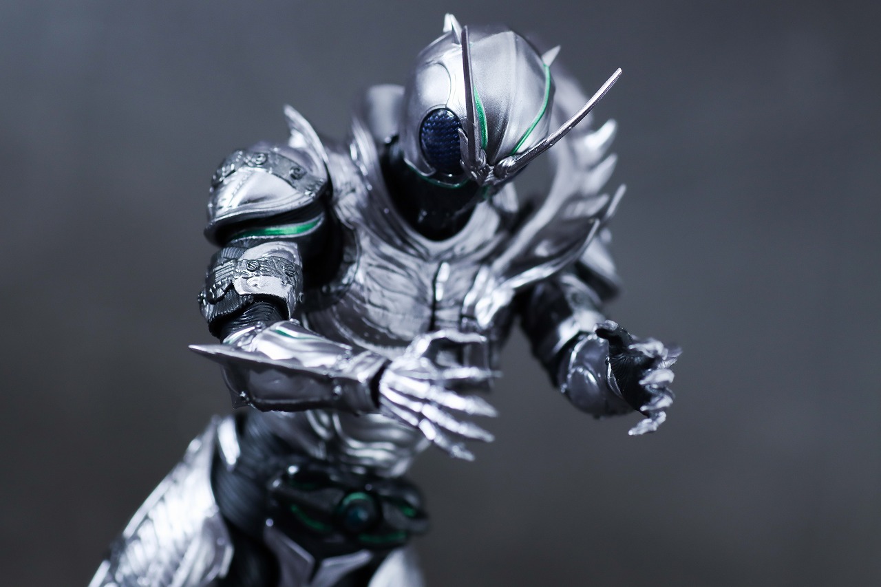 S.H.フィギュアーツ　仮面ライダーSHADOW MOON　レビュー　アクション