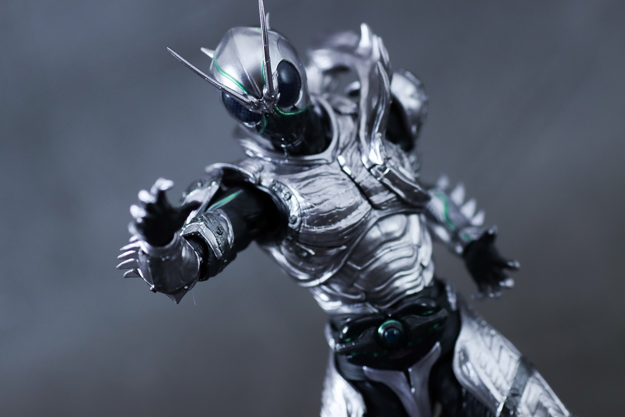 S.H.フィギュアーツ　仮面ライダーSHADOW MOON　レビュー　アクション