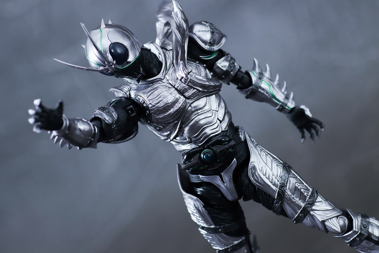 S.H.フィギュアーツ　仮面ライダーSHADOW MOON　レビュー　アクション