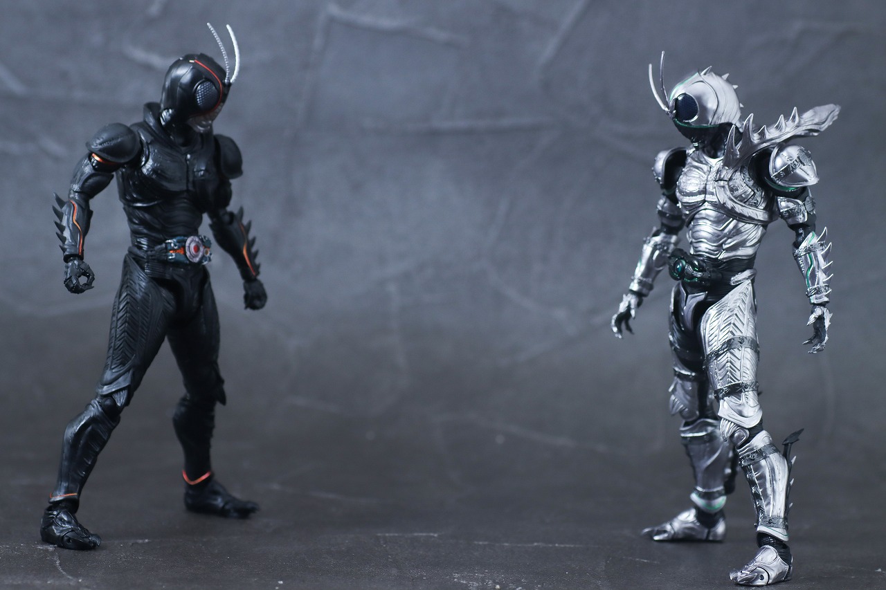 S.H.フィギュアーツ　仮面ライダーSHADOW MOON　レビュー　アクション　仮面ライダーBLACK SUN